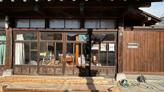 茨城水戸店の木造の外観